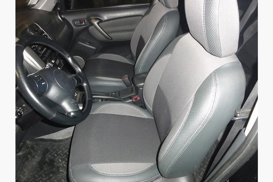 Toyota Rav 4 2001–2005 Autopoťahy na sedadlá SoyuzAuto Premium Image