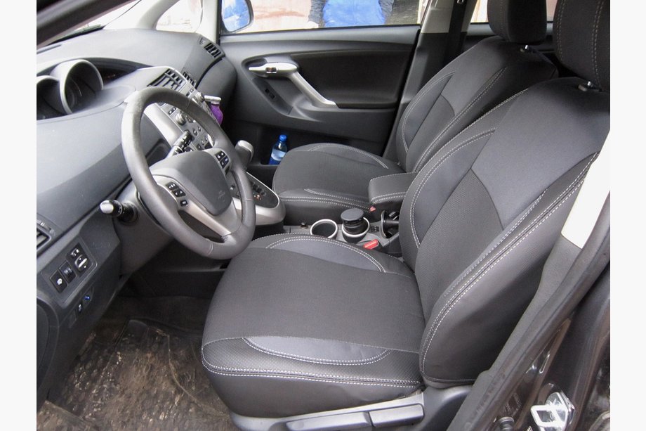 Toyota Verso 2009–2018 Autopoťahy na sedadlá SoyuzAuto Premium Image