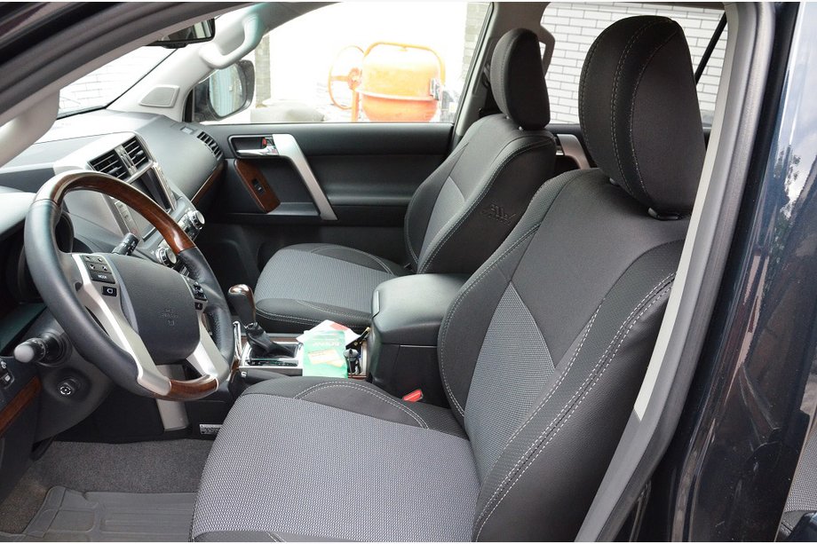 Toyota Land Cruiser Prado 150 2009–2023 Autopoťahy na sedadlá (eko koža + látka, Premium) Image