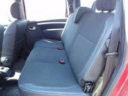 Lada Largus 2012– Autopoťahy z ekokože a látky fotografia 3