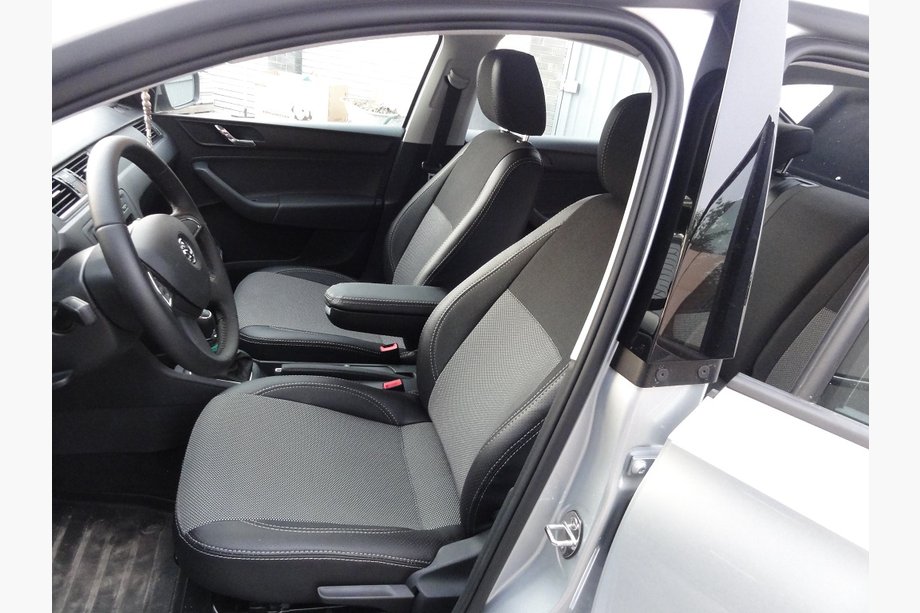 Skoda Rapid 2012–2019 Autopoťahy na sedadlá SoyuzAuto Premium Image