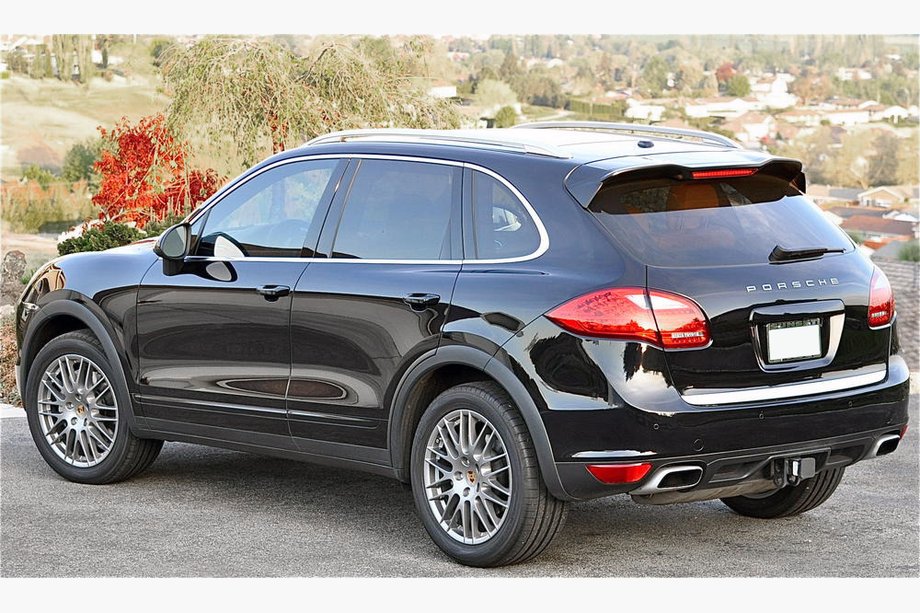 Porsche Cayenne 2010–2017 OEM strešné lyžiny (2 ks) Fotografia 1