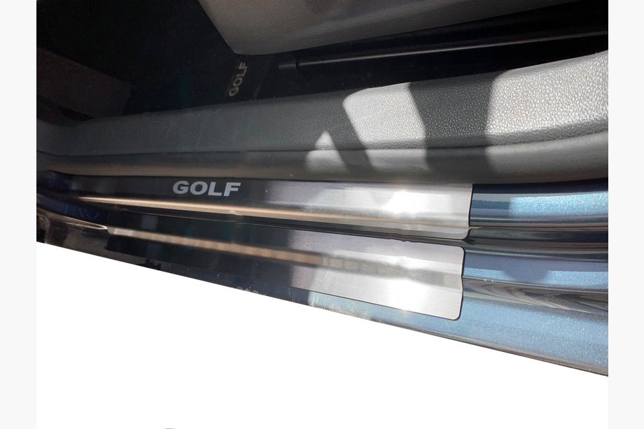 Volkswagen Golf 5 2003–2009 Nástupné lišty Nataniko štandard (nerez) Image