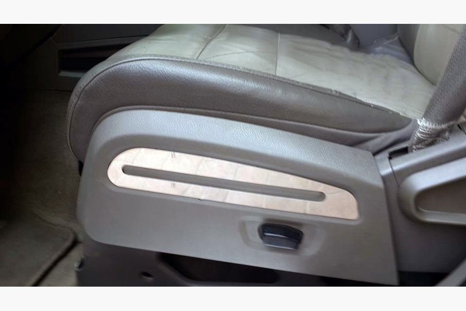 Dodge Nitro 2006–2011 Chrómové lišty na sedadlá (nerez) Image