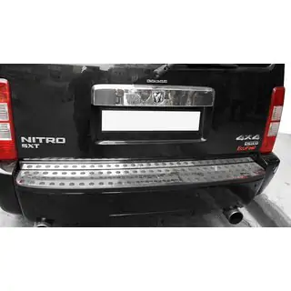 Nerezová lišta na zadný nárazník Dodge Nitro 2006–2011 fotografia 1