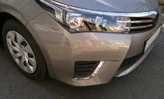 Toyota Corolla 2013–2019 Nerezové kryty hmlových svetiel (2013-2016) fotografia 1