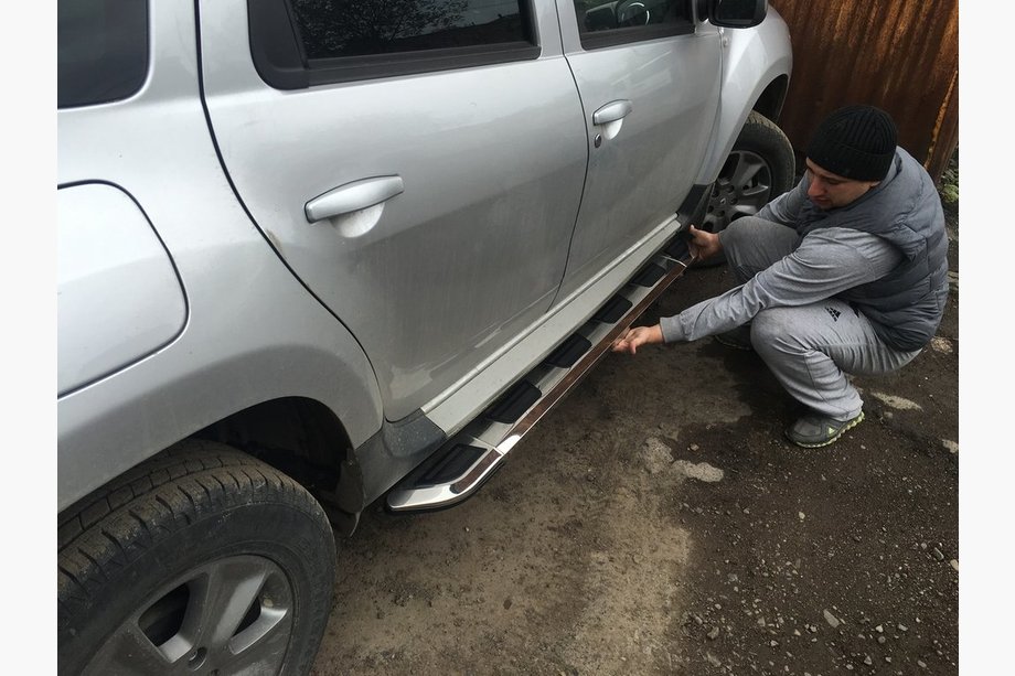 Renault Duster 2008–2017 Bočné prahy Vison (2 ks, hliník / nerez) Image
