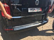 Volkswagen T6 2015–2024 Lišta pod ŠPZ (nerez) Carmos - turecká oceľ fotografia 4