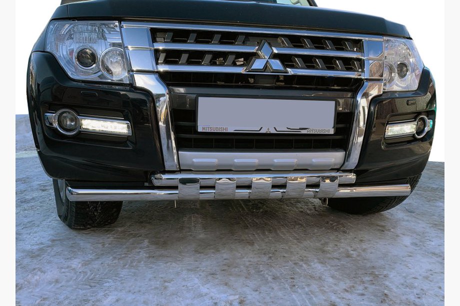 Mitsubishi Pajero Wagon IV 2006–2021 Predný ochranný rám ST015 (nerez) Image