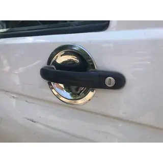 Chrómové kryty pod kľučky dverí