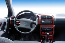 Nissan Sunny 1990–1995 AKCIA! Dekoratívne lišty na palubnú dosku v drevodekore fotografia 1