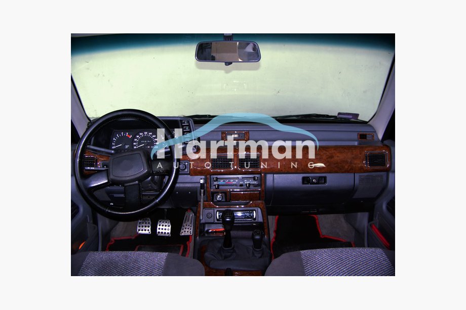 Opel Frontera 1991–1998 AKCIA! Dekoratívne lišty na palubnú dosku v drevodekore (1992-1995) Image