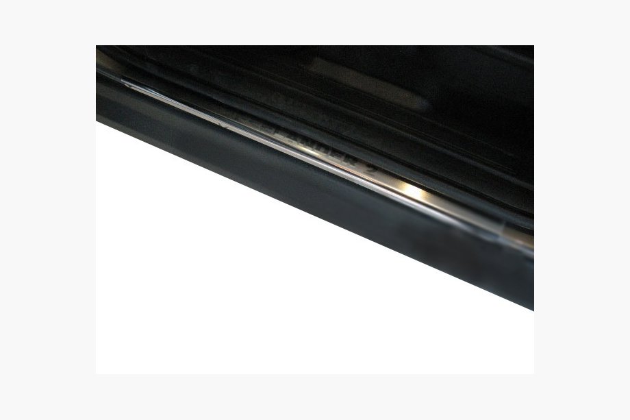 Land Rover Freelander II 2006–2014 Natanika Premium kryty prahov (4 ks, nerez) Image