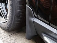 Mercedes GLE W167 2018– Prémiové zásterky (lakované rozširovače blatníkov, verzia s bočnými nášľapmi, 4 ks) fotografia 1