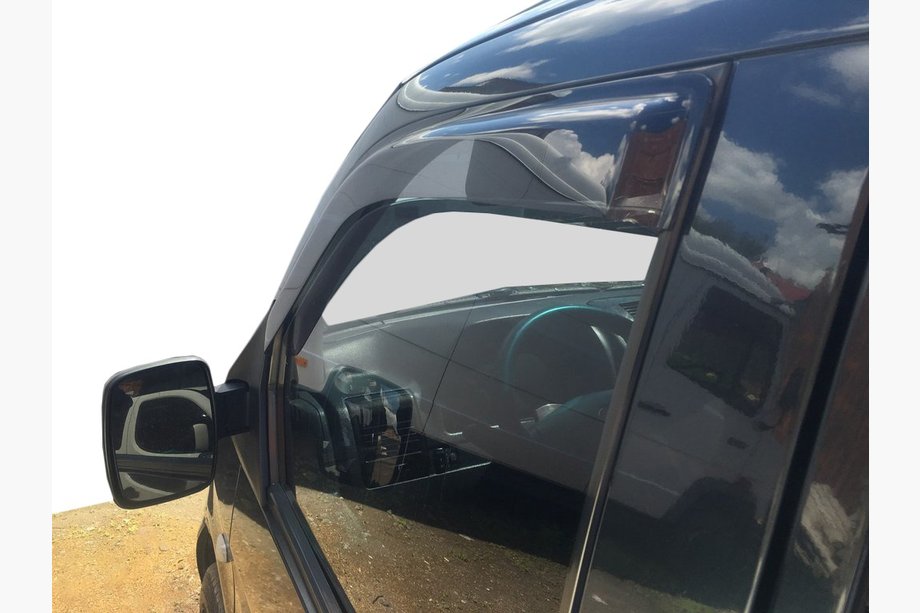 Mercedes Vito W638 1996–2003 Okenné deflektory (2 ks, DDU) Image