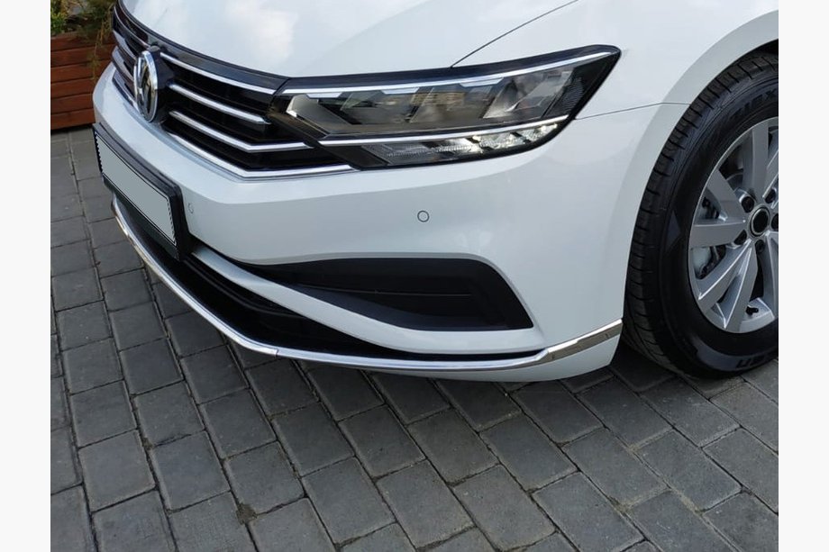 Volkswagen Passat B8 2015–2023 Chrómové lišty na predný nárazník (2019+, 3 ks, nerez) Image