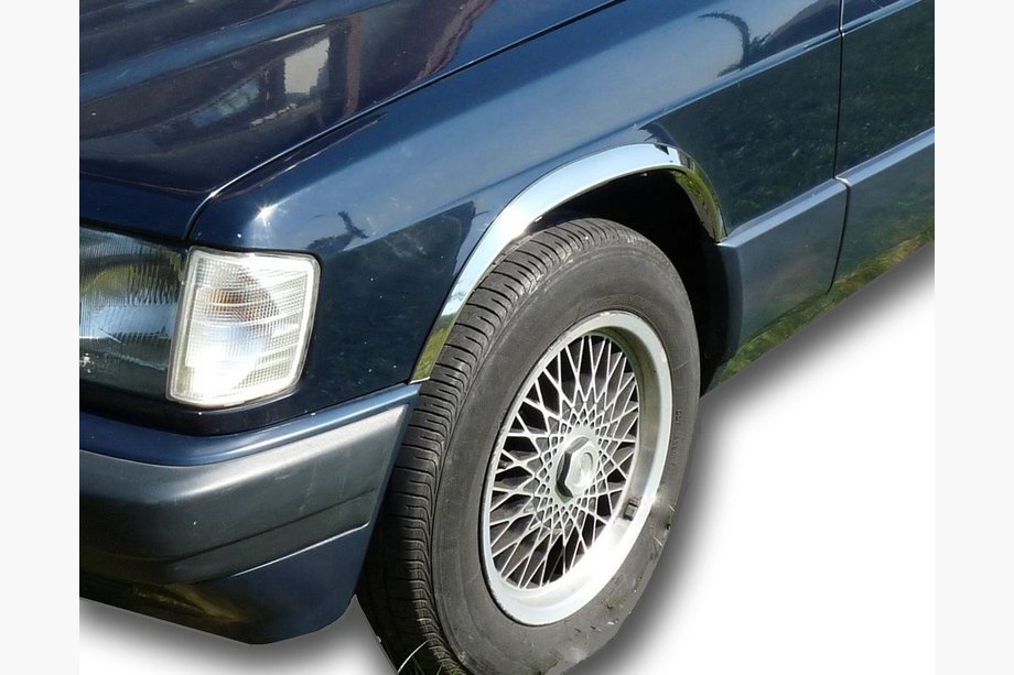 Mercedes W201 (190) 1982–1993 Lišty lemov blatníkov 1988-1993 (4 ks, nerez) Image