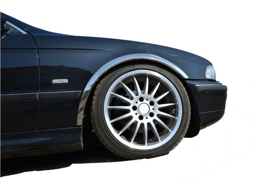BMW 5. séria E39 1996–2003 Nerezové lemy blatníkov (4 ks) Image