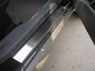 Mitsubishi Outlander 2006–2012 Nerezové prahové lišty Nataniko (4 ks) fotografia 1
