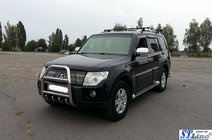 Mitsubishi Pajero Wagon III 1999–2006 Predný ochranný rám QT011 (nerez) fotografia 2