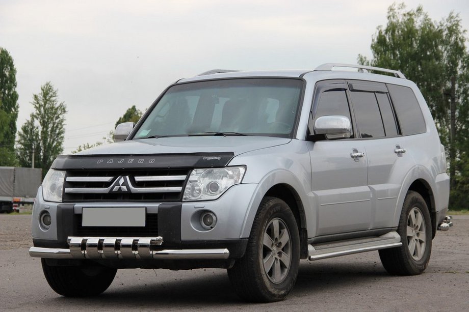 Mitsubishi Pajero Wagon III 1999–2006 Predný ochranný rám ST015 (nerez) Image