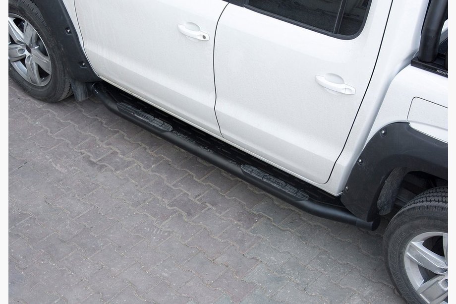 Fiat Fullback 2016– Bočné prahy Amazon Black (2 ks, čierne) Image