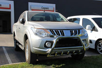 Mitsubishi L200 2015–2024 Predný ochranný rám WT003 (nerez) fotografia 4