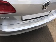Volkswagen Passat B7 2012–2015 Nerezová lišta na zadný nárazník Nataniko fotografia 1