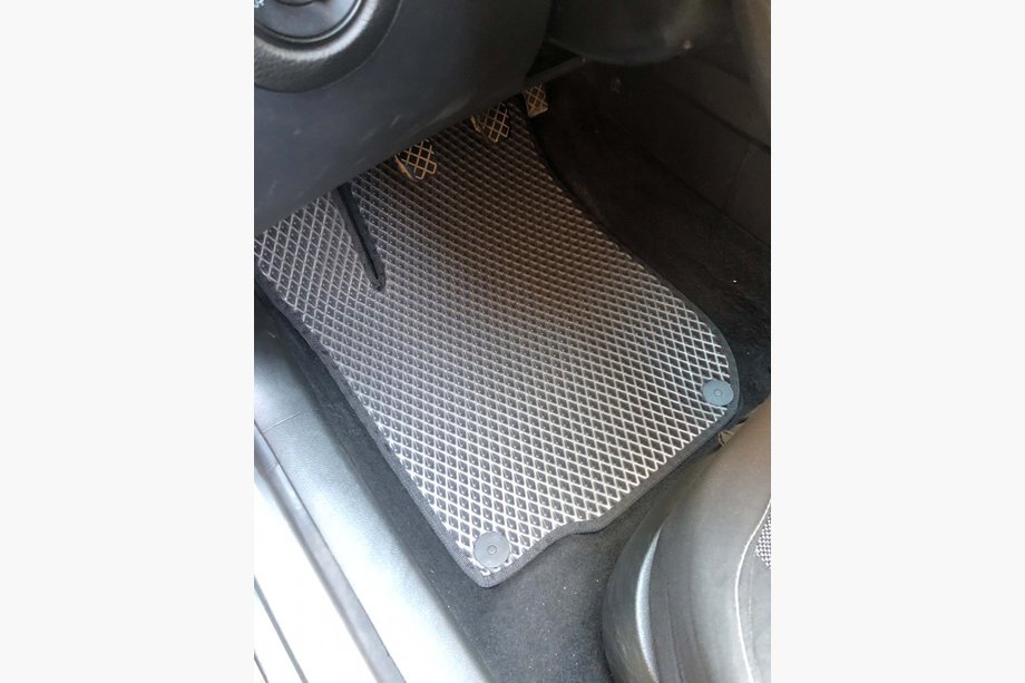 Volkswagen Bora 1998–2004 EVA autokoberce (čierne) Image