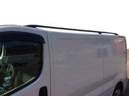 Renault Trafic 2001–2015 Čierne strešné lyžiny fotografia 8