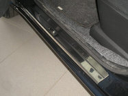 Nissan Note 2004–2012 Nerezové prahové lišty Nataniko (4 ks) Štandard – lepiaca páska Lohmann, 0,5 mm fotografia 1
