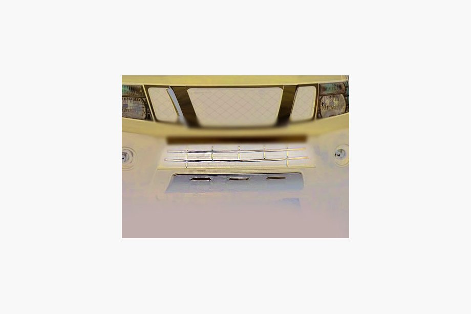 Nissan Navara 2006–2015 Mriežka do nárazníka (nerez) Fotografia 1