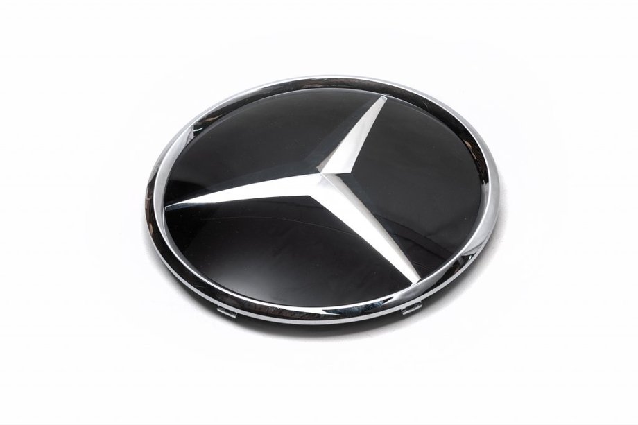 Mercedes C-class W205 2014–2021 Predný emblém pod sklom (Taiwan) Image
