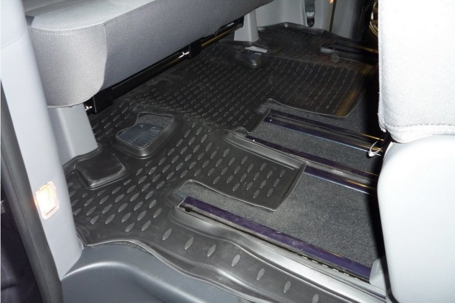 Hyundai H300, H1, Starex 2008–2020 Gumová rohož (3. rad) do interiéru (Novline) New Fotografia 1