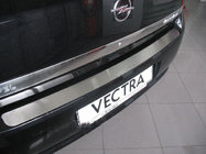 Opel Vectra C 2002–2008 Natanika nerezový kryt zadného nárazníka Sedan fotografia 1