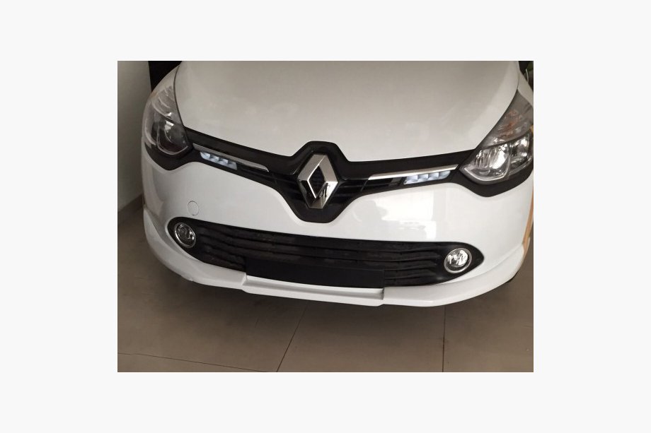 Renault Clio IV 2012–2019 Nadstavec predného nárazníka (na lakovanie) Image