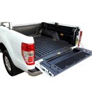 Isuzu D-Max 2011–2019 Vanička do kufra fotografia 2