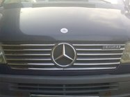 Mercedes Sprinter W901/902/903/904/905 1995–2006 Nerezové lišty na masku chladiča (1995-2000, 12 dielov) fotografia 4