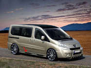 Fiat Scudo 2007–2015 Bočné prahové rúrky BB002 (2 ks, nerez) 60 mm, krátky rázvor fotografia 2