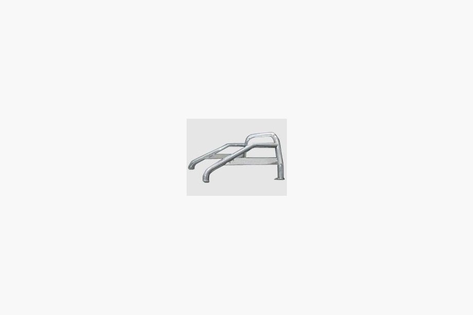 Mitsubishi L200 2006–2015 Nerezový rollbar na pick-up Image