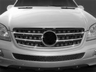 Mercedes ML W164 2005–2011 Lišty na masku chladiča (5 ks, nerez) Carmos - turecká oceľ fotografia 1