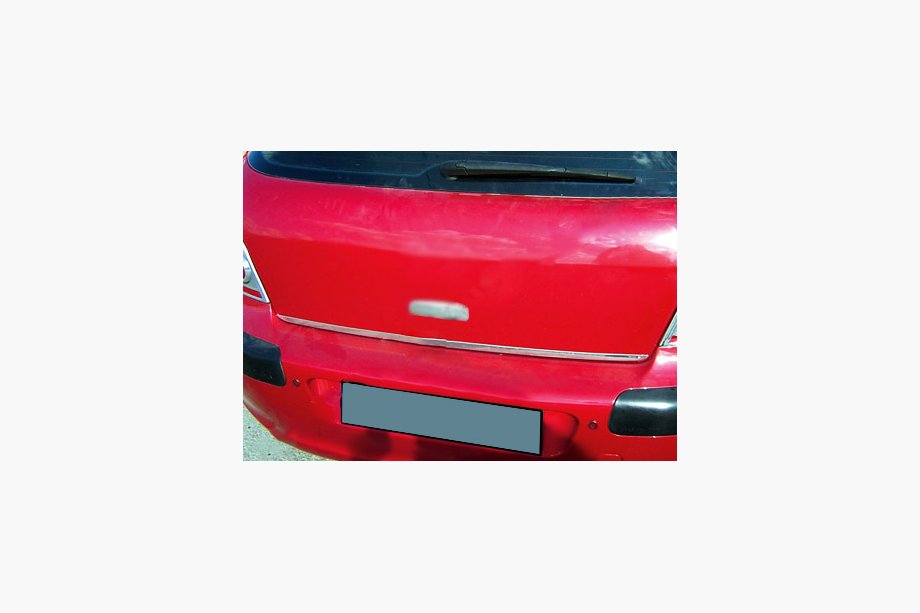 Peugeot 307 2001–2008 Nerezová lišta hrany kufra Fotografia 1