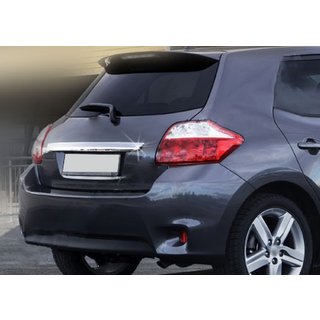 Nerezová lišta nad ŠPZ Toyota Auris 2007–2012 fotografia 2