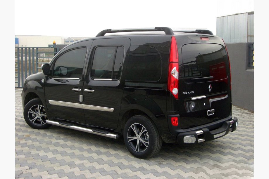 Renault Kangoo 2008–2020 Bočné prahové rúrky BB002 (2 ks, nerez) 60 mm, dlhý rázvor Fotografia 2