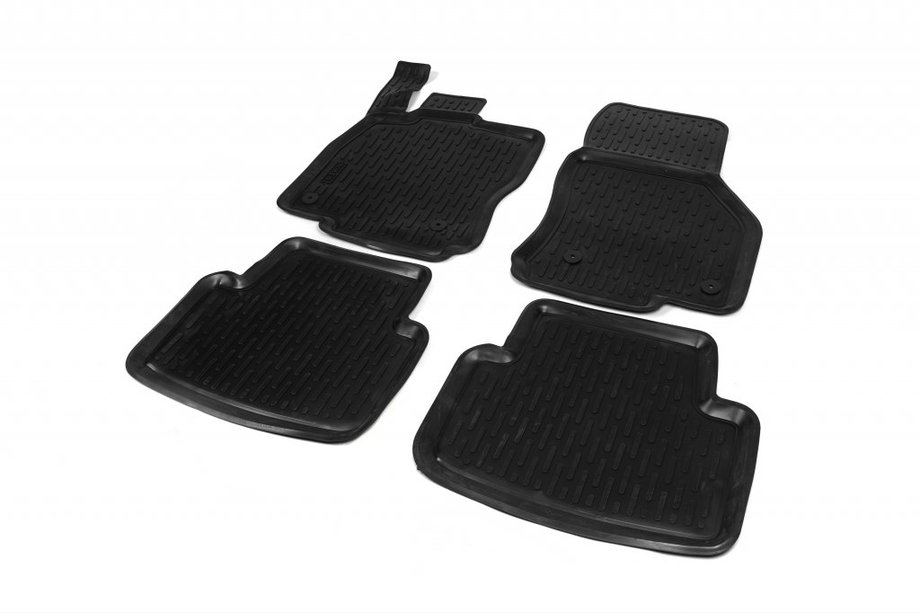 Skoda Octavia III A7 2013–2019 Gumené koberce do interiéru (4 ks, Niken 3D) Fotografia 1
