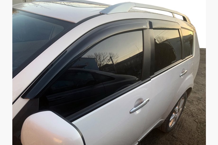 Mitsubishi Outlander 2006–2012 Okenné veterné deflektory (4 ks, Niken) Fotografia 1