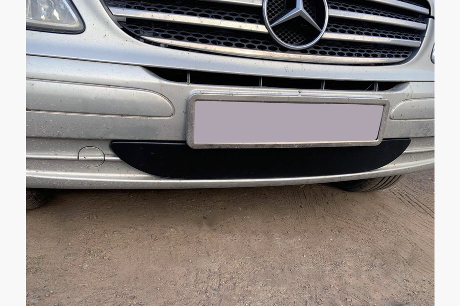 Mercedes Vito W639 2004–2014 Zimná clona na nárazník (2004-2010) Image