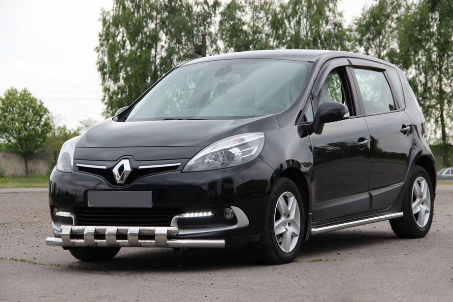 Renault Scenic/Grand 2009–2016 Predný ochranný rám ST015 (nerez) Image