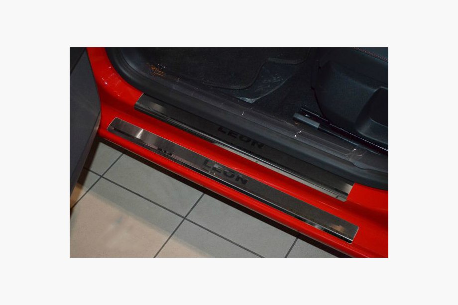Seat Leon 2013–2020 Nerezové kryty prahov Nataniko (8 ks, nerez) Image