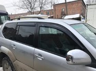 Toyota Land Cruiser Prado 120 2002–2009 Čierne turecké strešné lyžiny Plastové pätky fotografia 8